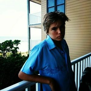 Meet your Posher, Peace